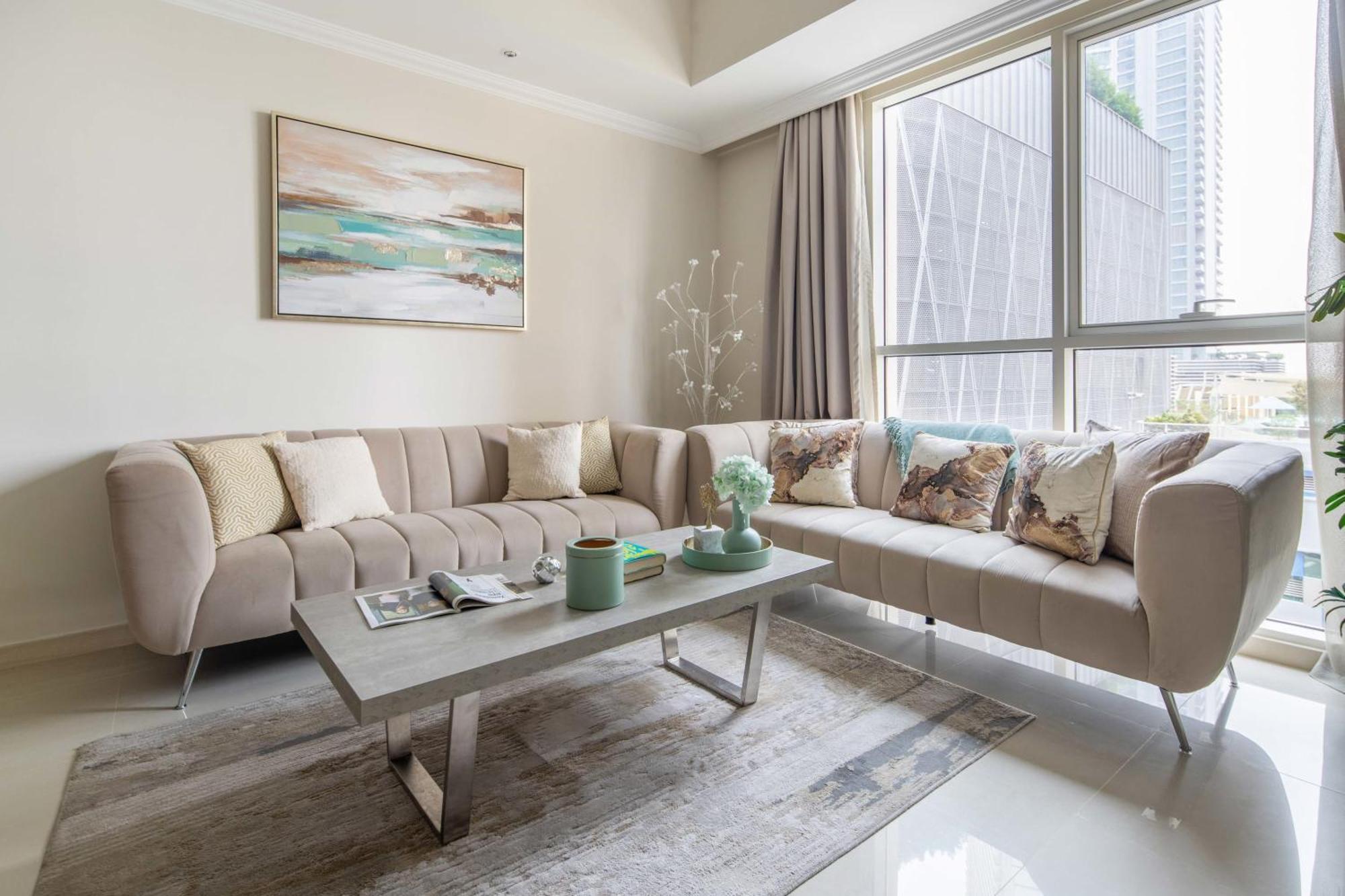 Frank Porter - Dunya Tower Dubai